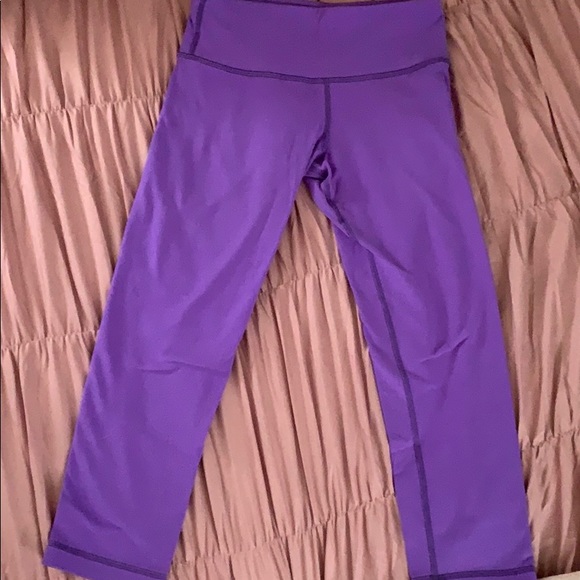 lululemon athletica Pants - Lululemon crop leggings